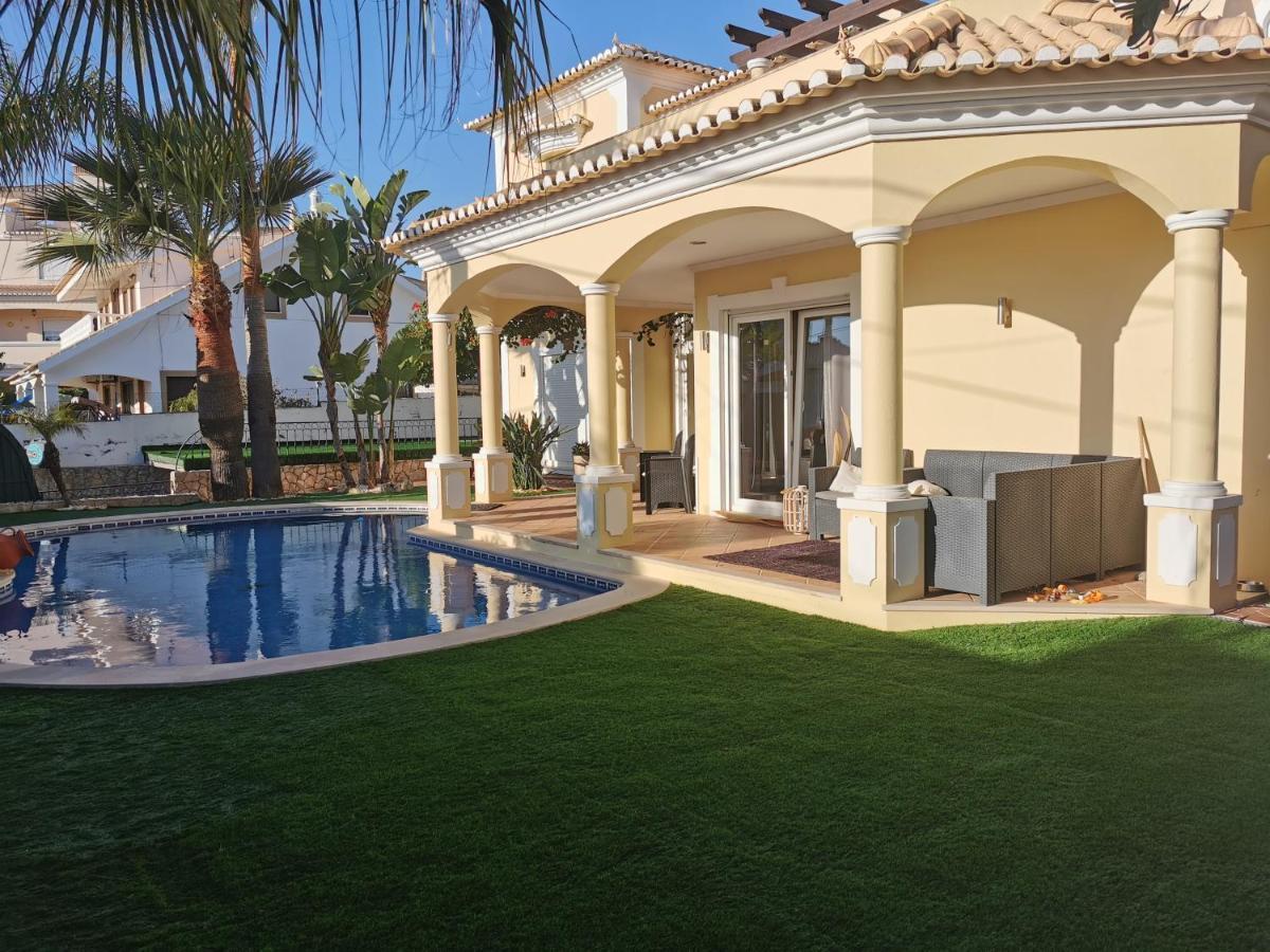 波尔蒂芒Oasis Tropical, Jardim E Piscina!公寓 外观 照片